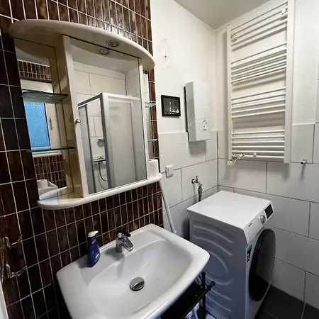 Volksgarten Апартаменты *