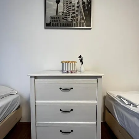 Volksgarten Lejlighed *